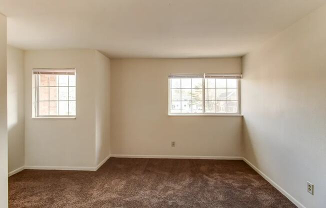 Carpeted Bedroom at Arbor Pointe Townhomes, Battle Creek, Michigan