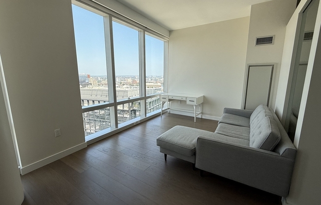 1 bed, 1 bath, 612 sqft, $3,800, Unit 27G