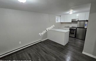 1 bed, 1 bath, 700 sqft, $1,195, Unit A2
