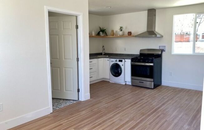 5856 ARLINGTON