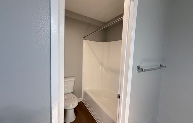 1 bed, 1 bath, 750 sqft, $2,585, Unit A004