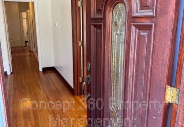 2729 DE SOTO ST