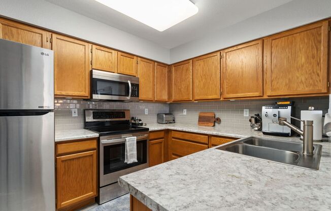 2 beds, 2.5 baths, $1,995, Unit #K56