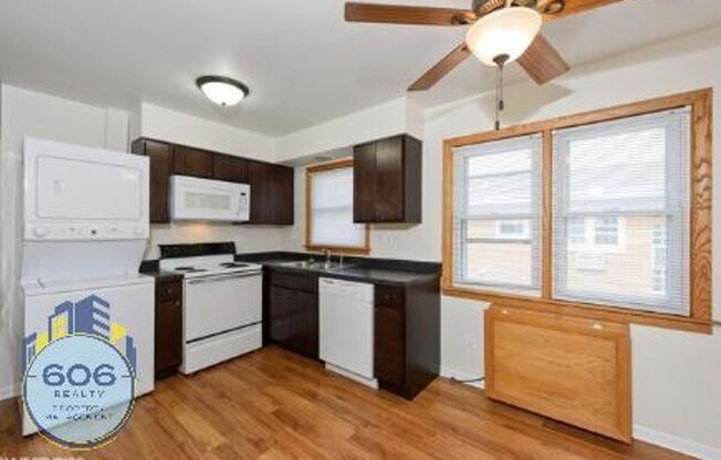 Rosemont - 9453