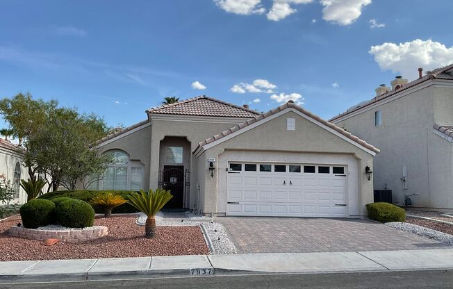 Great home in the South Shores community 1stroy