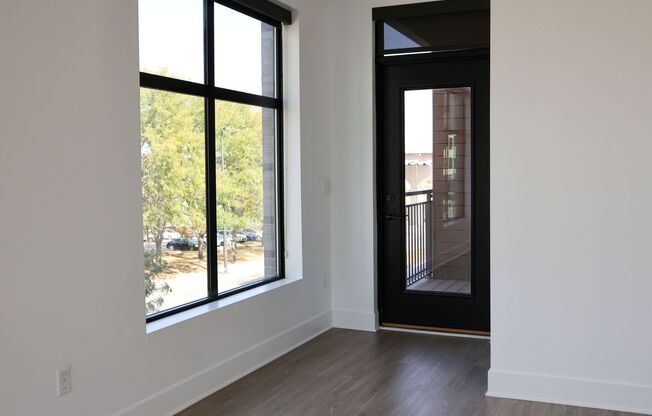 1 bed, 1 bath, 845 sqft, $1,565, Unit 212