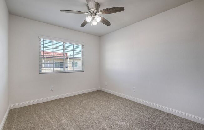 3 beds, 1.5 baths, 1,250 sqft, $2,995