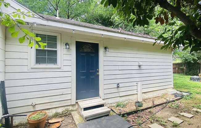3932 Locke