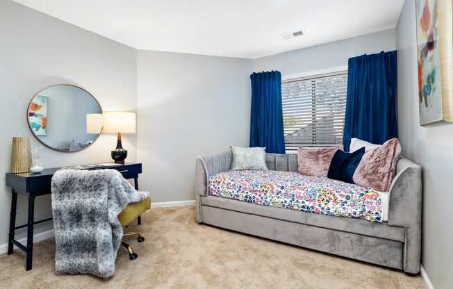 Bedroom at Glen at Bogey Hills, Missouri, 63303