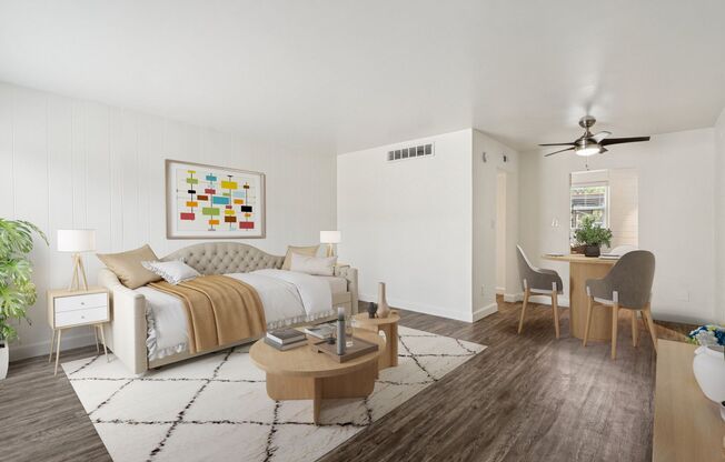 Studio, 1 bath, 441 sqft, $999, Unit 135