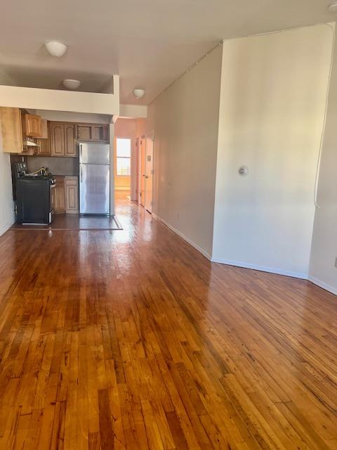 1 bed, 1 bath, 1,000 sqft, $1,900, Unit 4