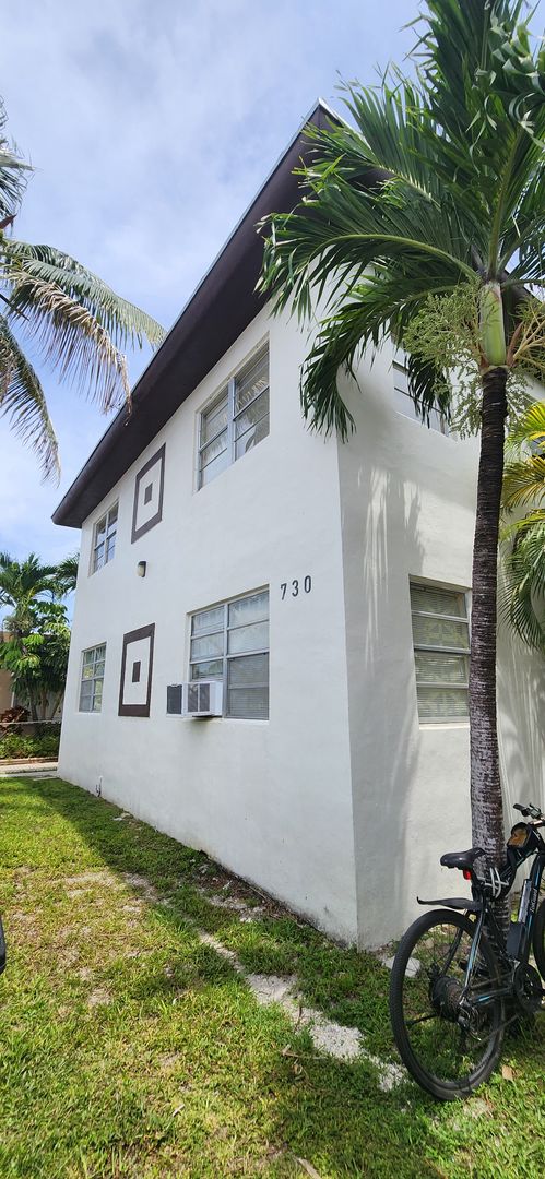 Multifamily unit in Miami Beach 2/1