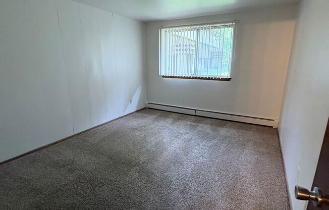 1 bed, 1 bath, 651 sqft, $1,099, Unit 7710 - 1