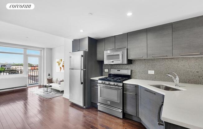 11 15 BROADWAY