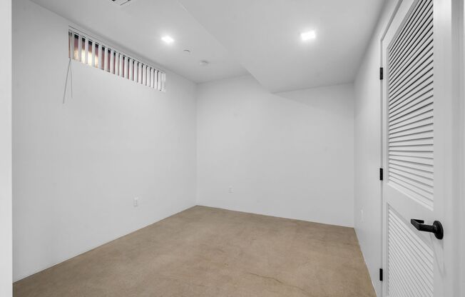 1 bed, 2 baths, 611 sqft, $2,695, Unit Unit 1