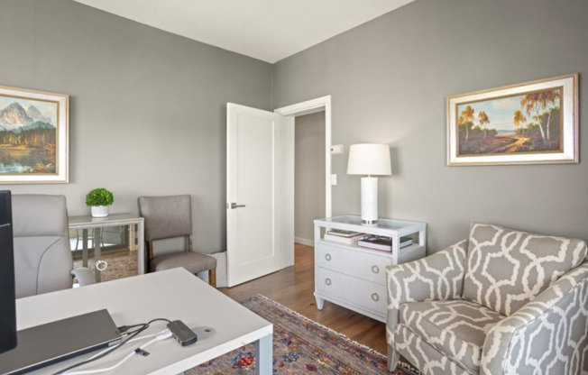 3 beds, 2 baths, $5,750, Unit # 1742