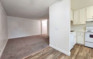 1 bed, 1 bath, 700 sqft, $1,795, Unit 12