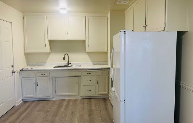 851 Greenwood Ave - West Sacramento 95605