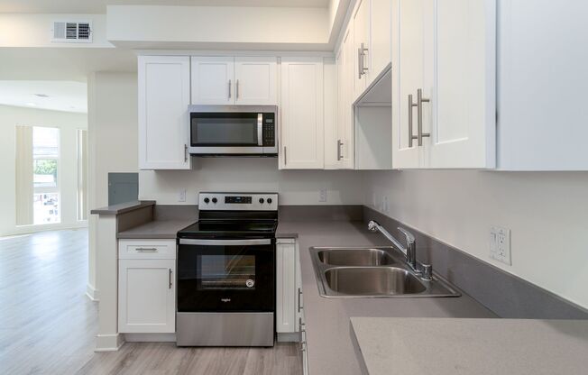 1 bed, 1 bath, 580 sqft, $2,295, Unit 302