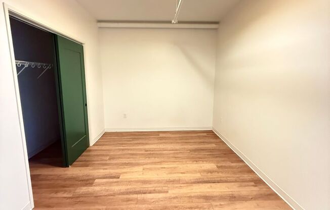 1 bed, 1 bath, 688 sqft, $1,675, Unit Unit 613