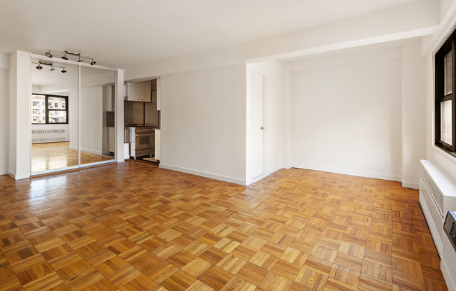 1 bed, 1 bath, $3,500, Unit 8F