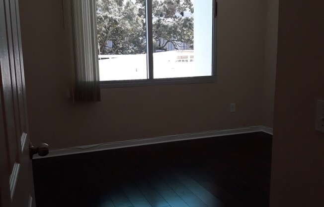 2 beds, 2 baths, $2,200