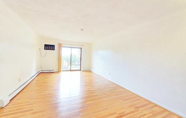 111 Warren Ave.