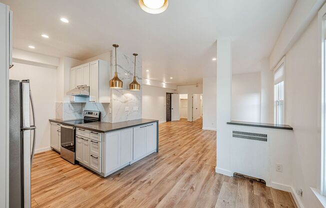 2001 California Street Apartments*