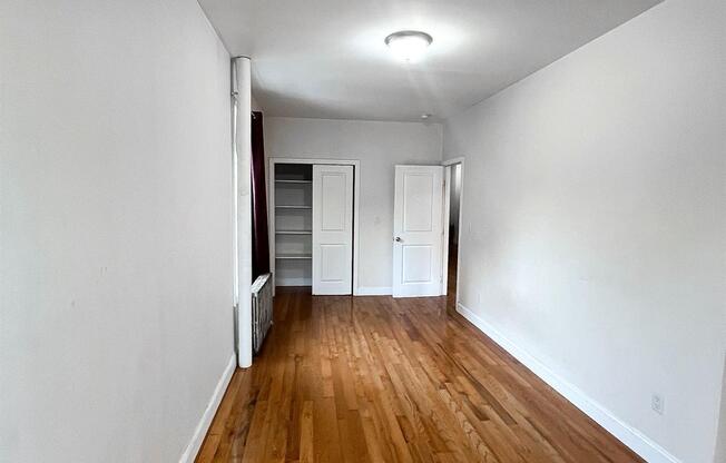 3320 GLENWOOD RD