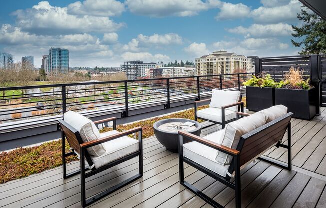 Park Central Townhomes - 4 Stories, 3 bedrooms, 31/2 bathrooms, 2 car garage and a rooftop deck with a view!