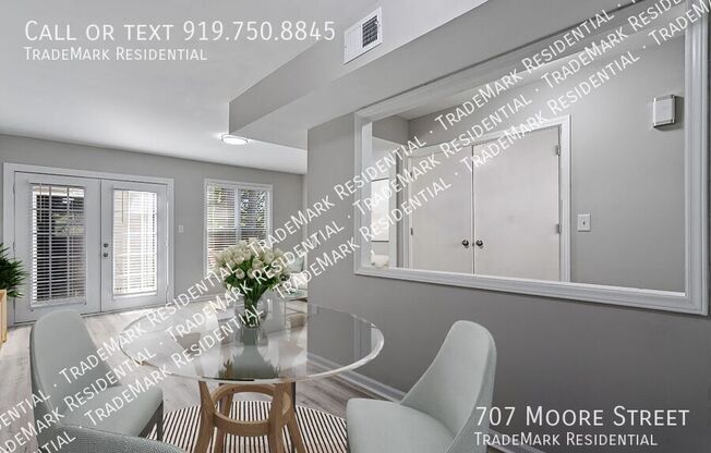 707 MOORE ST