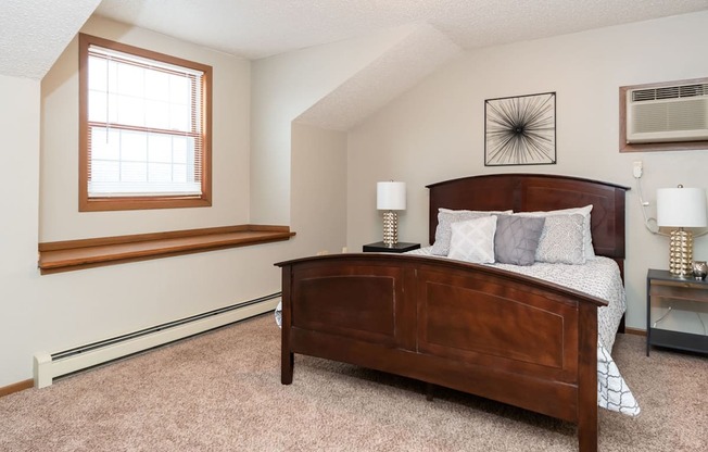 Gorgeous Bedroom at Creekstone Falls, South Dakota, 57106