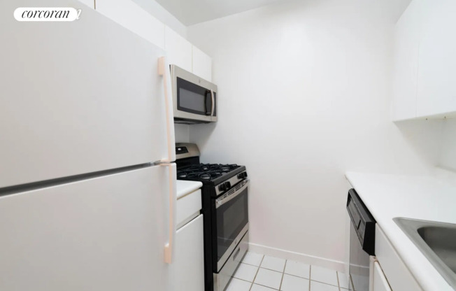 1 bed, 1 bath, $3,350, Unit 6H