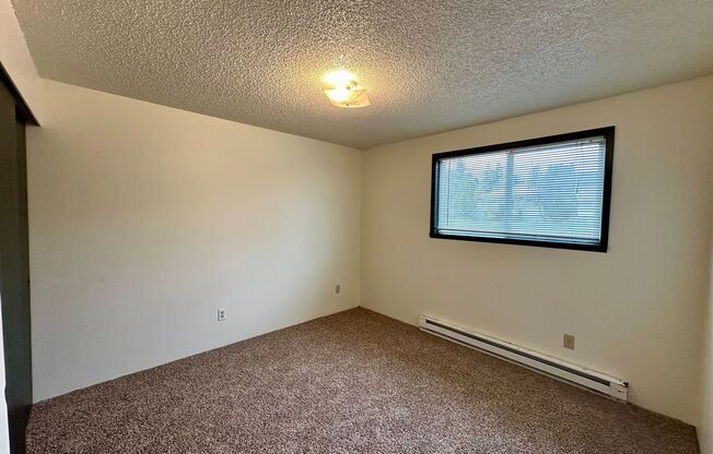 2 beds, 1 bath, $1,495, Unit 3