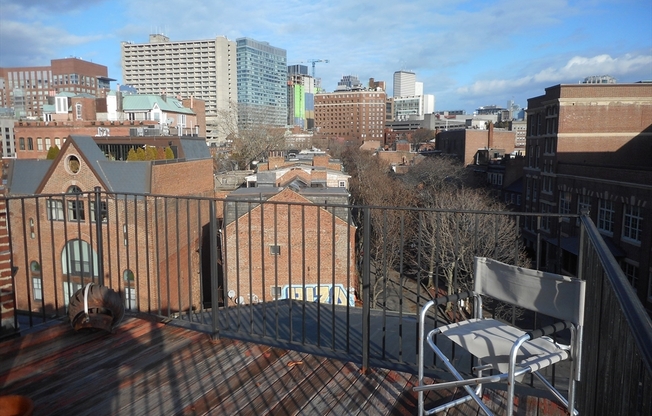 1 bed, 1 bath, 350 sqft, $2,600, Unit 5
