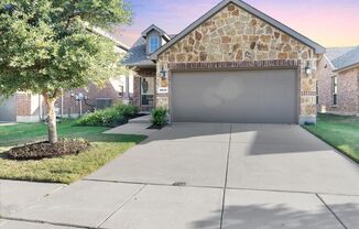 Ready for Immediate Move-In!  3 Bed 2 Bath Beauty Located in the Highly Desirable Westridge Subdivision!!!