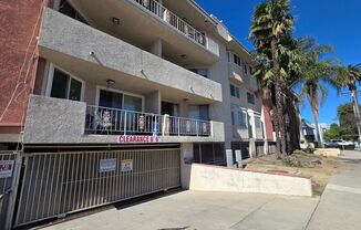 4705 Kester Avenue Unit 305 Sherman Oaks, CA 91403