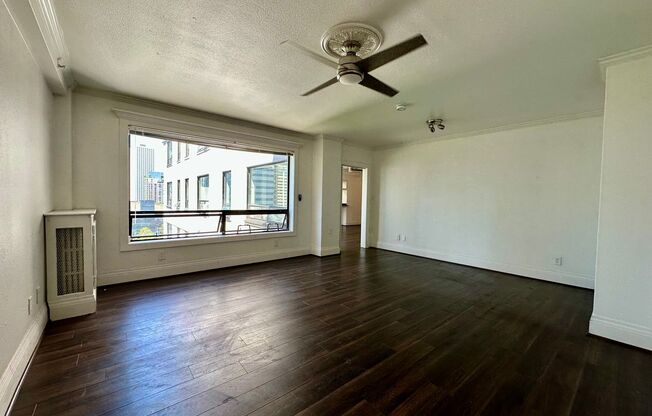1 bed, 2 baths, 1,298 sqft, $2,450, Unit 0918