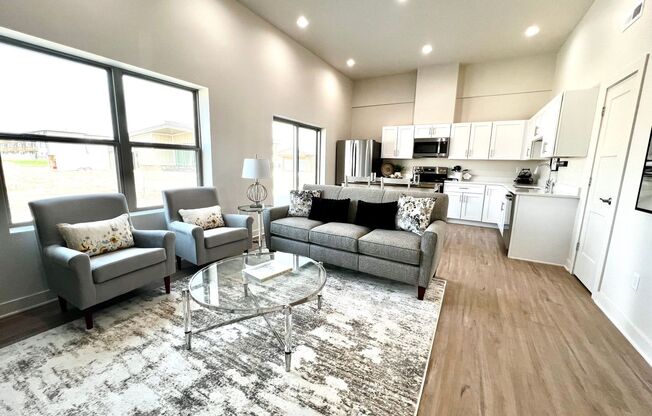 2 beds, 2 baths, 1,027 sqft, $1,750, Unit 71