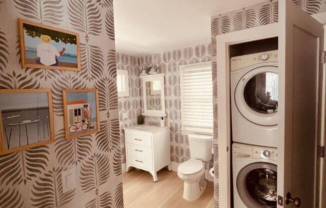 Stunning FULLY FURNISHED 3/2.5 entire house and cabana cottage with full bath for rent!