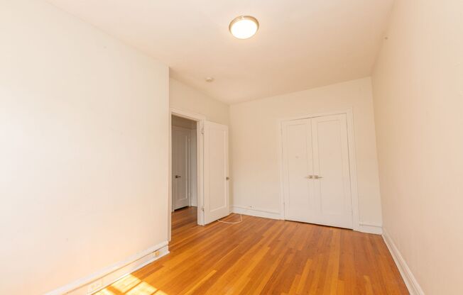 2 beds, 1 bath, 815 sqft, $1,745, Unit 507-2