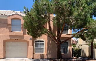 Beautiful 3 Bedroom Townhome in a Gated Community