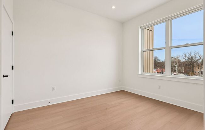 1 bed, 1 bath, 660 sqft, $1,788, Unit 206