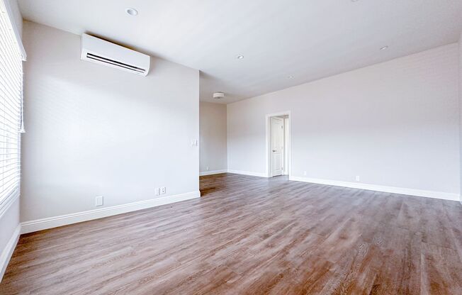 1027 S. Atlantic Blvd