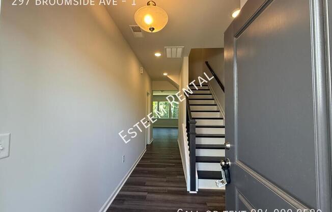 297 BROOMSIDE AVE