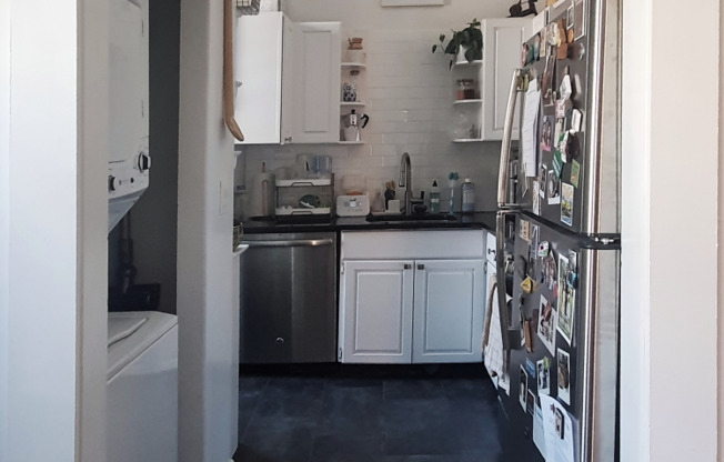 603 VANDERBILT AVE