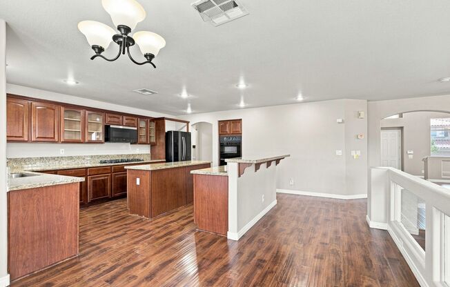 5 beds, 3.5 baths, $3,950