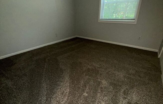 1 bed, 1 bath, 646 sqft, $785, Unit 352B