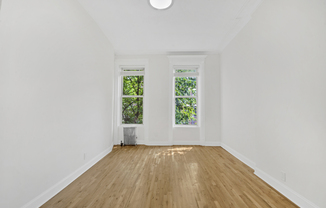 12 W 122 Street