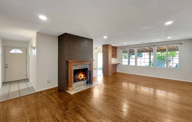 Charming 4BD/2BA House in San Carlos W/ W/D, Central A/C, Covered Patio & 2-Car Garage!